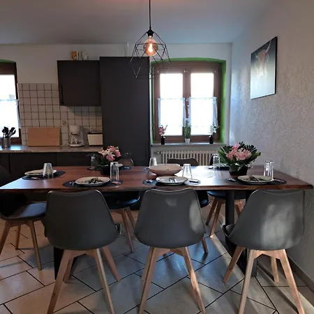 Falkenburg Loft - Nahe Europapark Mit Grossem Balkon - Mein Swh