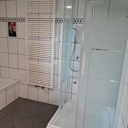 Falkenburg Loft - Nahe Europapark Mit Grossem Balkon - Mein Swh شقة