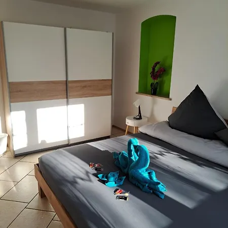 Falkenburg Loft - Nahe Europapark Mit Grossem Balkon - Mein Swh *