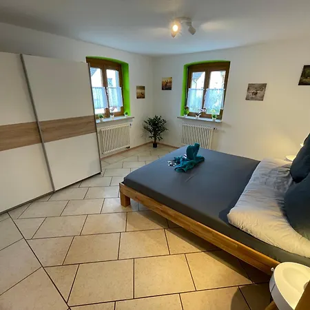Falkenburg Loft - Nahe Europapark Mit Grossem Balkon - Mein Swh شقة